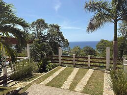 Roatan Infinity Pool & Ocean View
