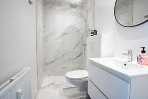 Modernized Bed & Bath