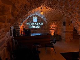 Petra Şah Konağı