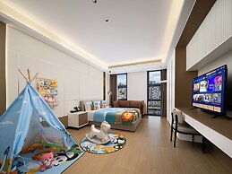 XIANG JI EXECUTIVE  APARTMENT
