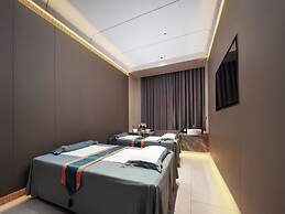 XIANG JI EXECUTIVE  APARTMENT