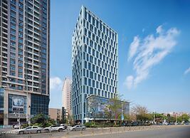 XIANG JI EXECUTIVE  APARTMENT