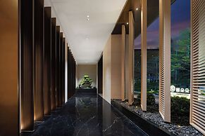 XIANG JI EXECUTIVE  APARTMENT