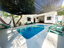 Salinas Beach house Monterrico