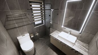 ARAVELLE SUITES