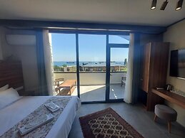 Queen Seagull Boutique Hotel