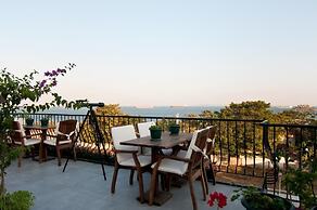 Queen Seagull Boutique Hotel