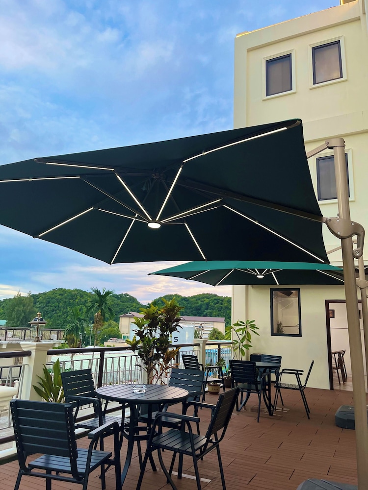 Belau Almond Hotel