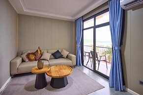 Belau Almond Hotel
