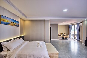 Belau Almond Hotel