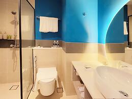 Coliwoo Hotel Pasir Panjang