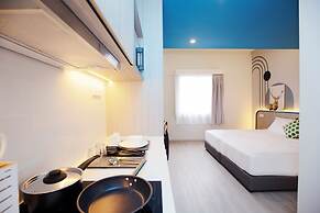 Coliwoo Hotel Pasir Panjang