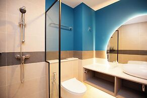 Coliwoo Hotel Pasir Panjang