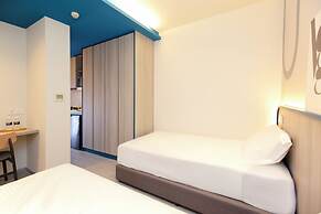 Coliwoo Hotel Pasir Panjang