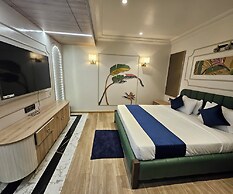 M Farm Resort