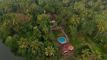 Seclude Karthika Nivas Thrissur
