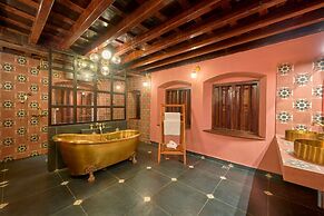 Seclude Karthika Nivas Thrissur