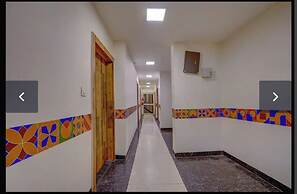 HOTEL Tralveller In LUCKNOW