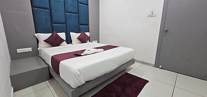 Hotel S S Town