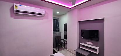 Hotel S S Town