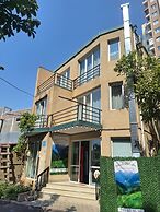 Hotel Nina