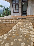 Aruni Villa - Knuckels Range