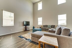 Pool Access: Family Gem w/ Views in St Cloud!