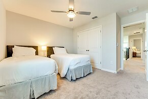 Pool Access: Family Gem w/ Views in St Cloud!