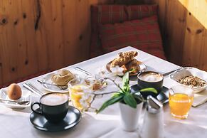 Dolomit Boutique Hotel