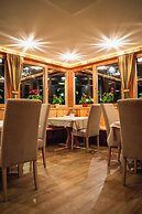 Dolomit Boutique Hotel