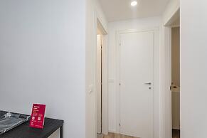 Quinto Modern Flat by Wonderful Italy