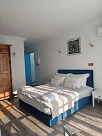 Bellapais Abbey Boutique Hotel