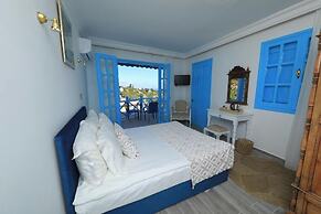 Bellapais Abbey Boutique Hotel