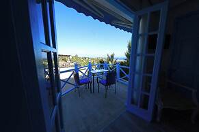 Bellapais Abbey Boutique Hotel