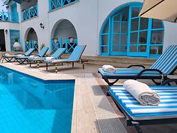 Bellapais Abbey Boutique Hotel