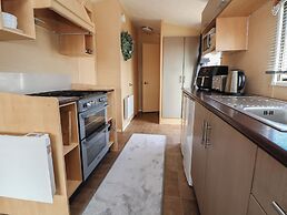 Caravan 596