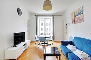 Charming Flat -2br/6p- Montorgueil