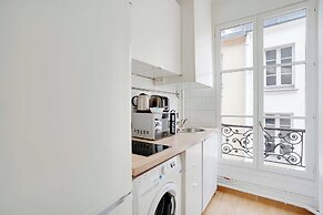 Charming Flat -2br/6p- Montorgueil