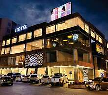 Entrenevados Hotel