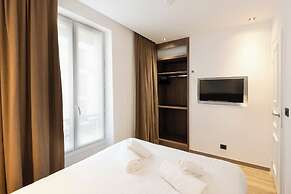 Les Suites Tour Eiffel