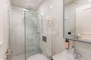 Les Suites Tour Eiffel