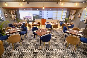 Carry Inn Hotel