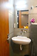 Carry Inn Hotel