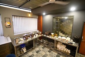 Carry Inn Hotel