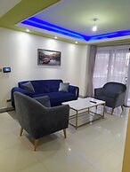 Luxurious Nairobi Apartment With Shared Pool and City Views