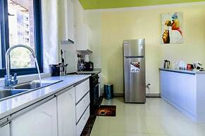 Luxurious Nairobi Apartment With Shared Pool and City Views