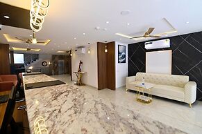Carry Plus Hotel