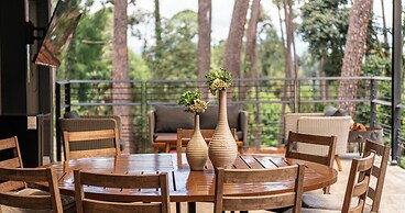 Villa Napoli - Forest retreat