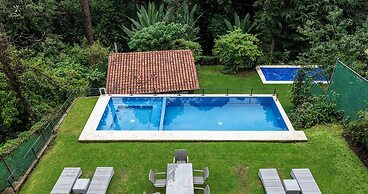 Villa Napoli - Forest retreat