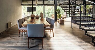 Villa Napoli - Forest retreat